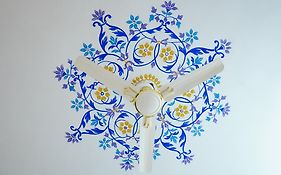 Rising Shemesh Home Stay